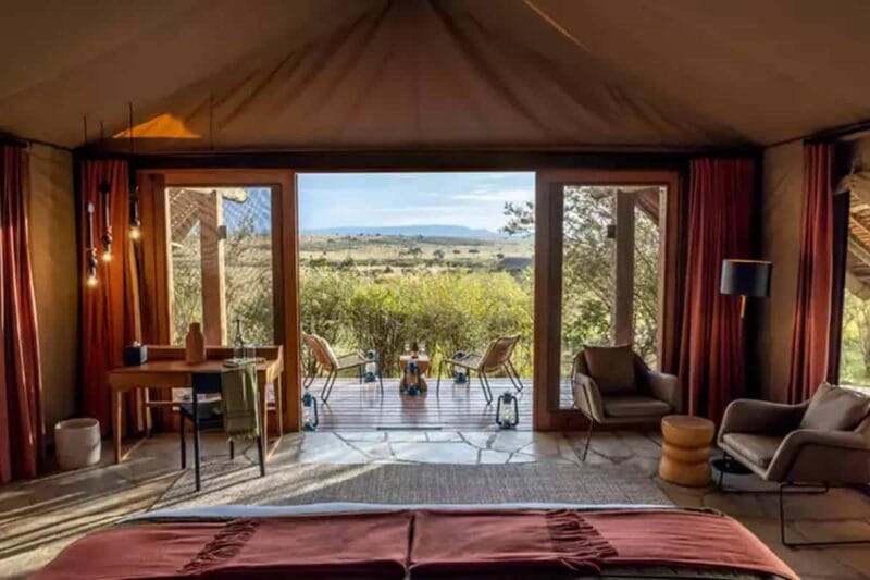 ‎10 Day Fly-in Safari Kenya & Tanzania lodge room