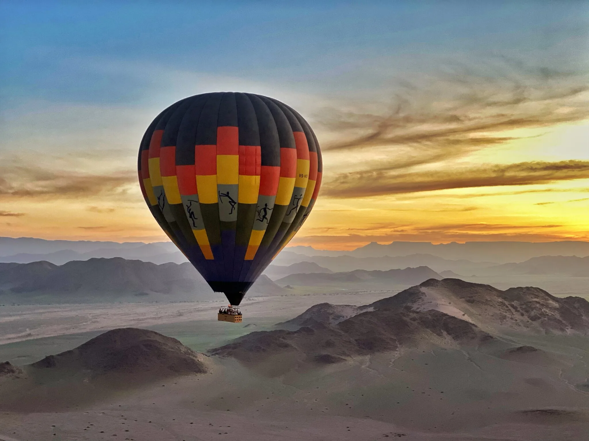 Hot air balloon activity in Sossusvlei.
