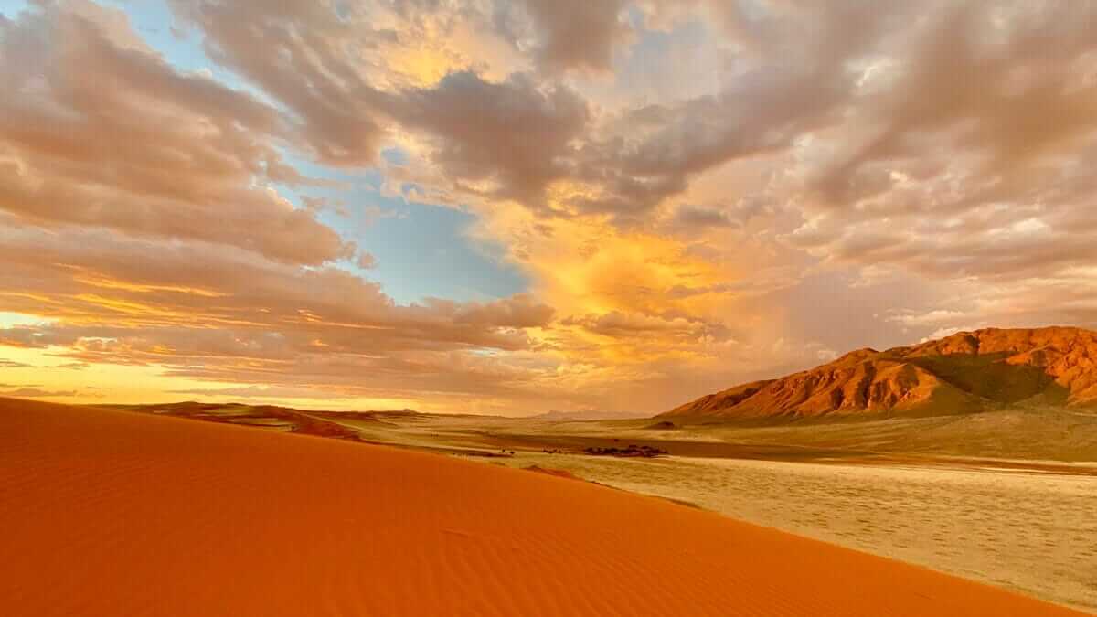 Best Locations for Stargazing During Namibian Safaris