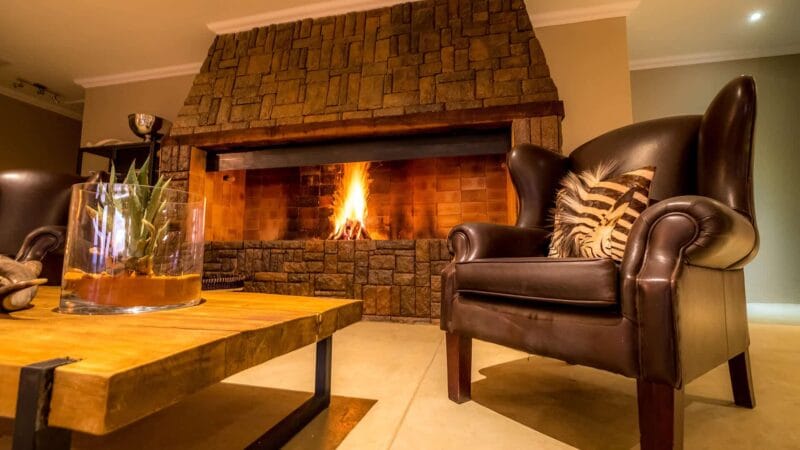Bagatelle Boutique Farmhouse - Image 5