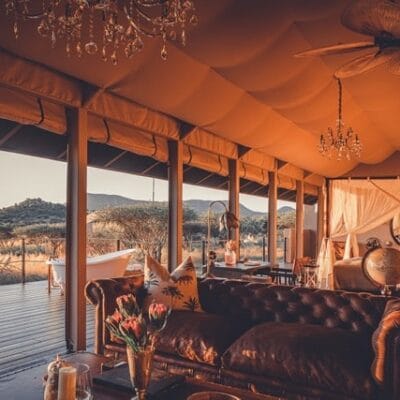 Gmundner lodge reception area