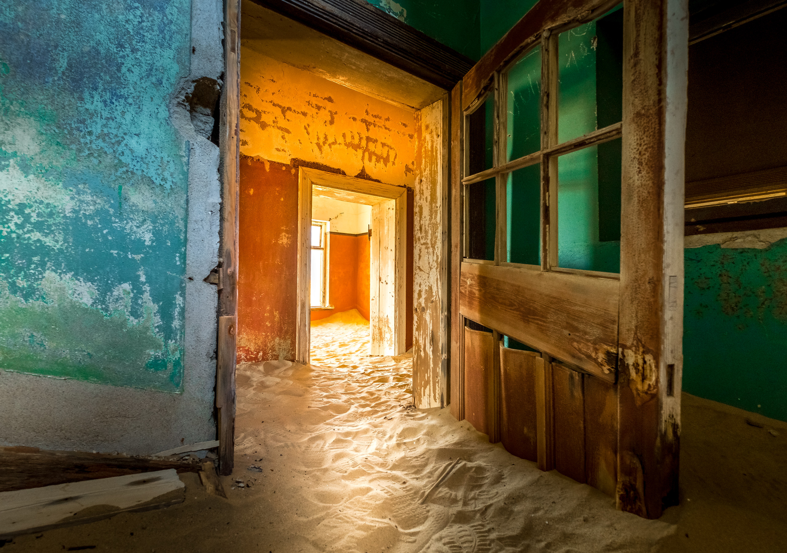 Air Travel to Namibia Image 1